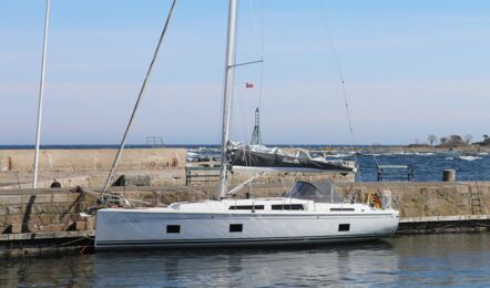 Backbord Aussenaufnahme der Hanse 418 "Namaka" in Greifswald