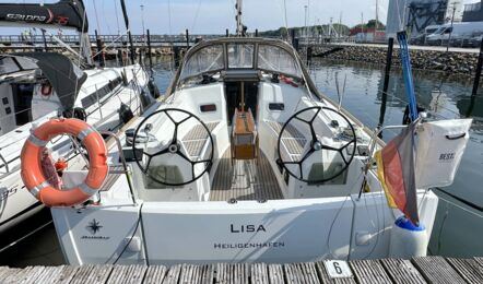 Heck Aussenansicht der Sun Odyssey 349 "Lisa" in Heiligenhafen