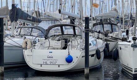 Heck Aussenaufnahme der Bavaria cruiser 37 "Lale" in Heiligenhafen