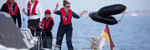 Frauen Skippertraining 3 Tage  Hafenmanöver ab Heiligenhafen