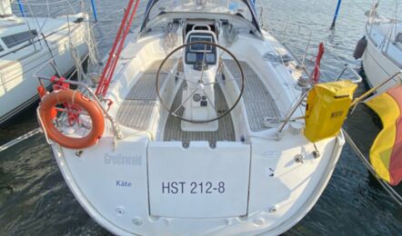 Heck Aussenaufnahme der Bavaria 38 cruiser "Käte" in Barth