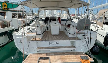 Heck Aussenaufnahme der Oceanis 40.1 "Bruna" in Kroatien