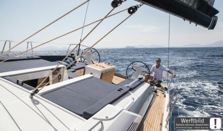 Cockpit Aussenaufnahme einer Oceanis 51.1 in Can Pastilla auf Mallorca