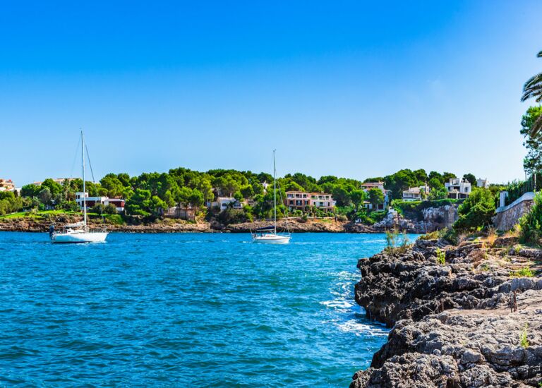 Segeln ab Mallorca - Ankern und Baden in wundervollen Buchten