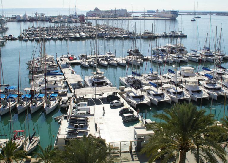 Überblick auf die Marina Naviera Balear in Palma auf Mallorca