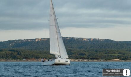 Heck Steuerbord Aussenaufnahme einer Oceanis 40.1 in Rogoznica in Kroatien