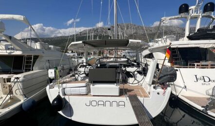 Heck Aussenaufnahme der Hanse 588 "JOANNA" in Rogoznica in Kroatien