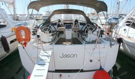 Heck Aussenaufnahme der Sun Odyssey 439 "Jason" in Pula in Kroatien